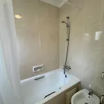 דירה Lovely 3 Bedroom In A In
