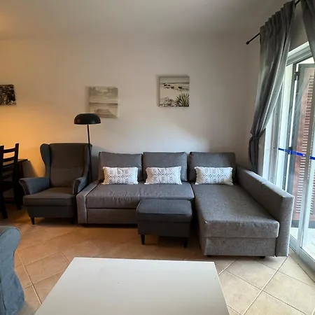 Lovely 3 Bedroom In A In *