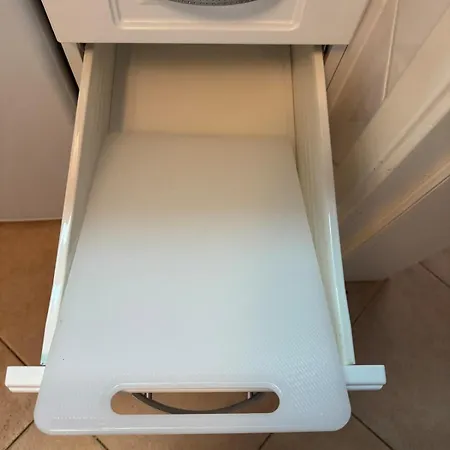 شقة Lovely 3 Bedroom In A In البوفيرا
